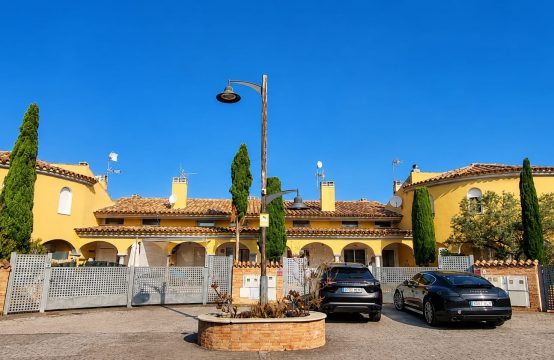 Precioso pareado dúplex en Peñiscola